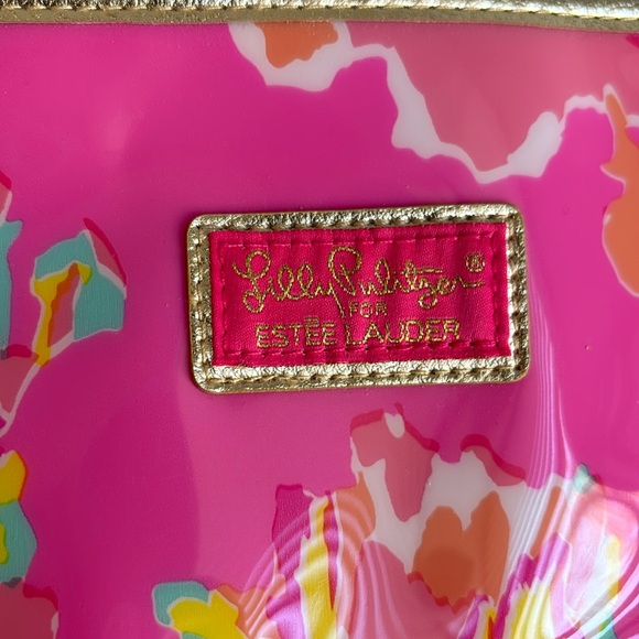 LILLY PULITZER MAKEUP BAG*** - Picture 2 of 4